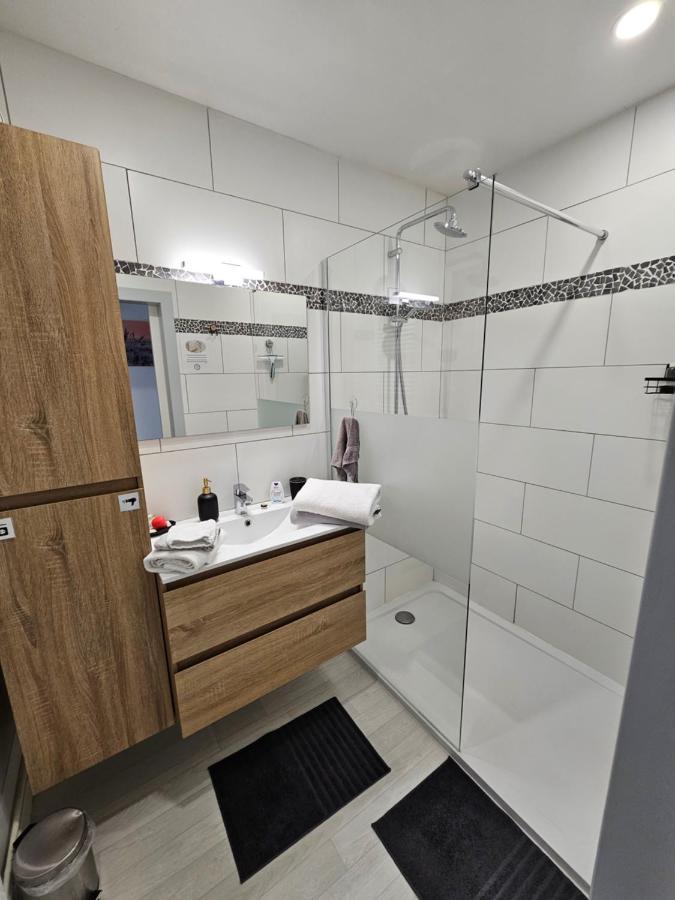 Le Bellevue Apartment Givet Exterior foto